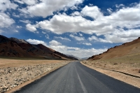 himalayan-desert-mountains
