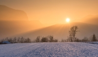 snowfield-and-golden-hour