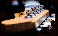 Headstock_by_Bernhard_Hanakam