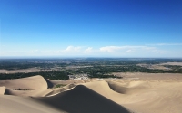 half-green-half-sands